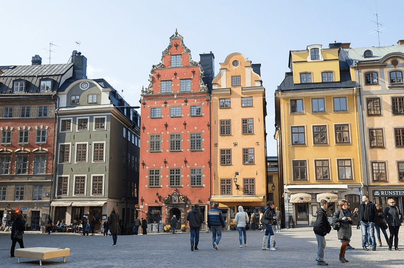 El gobernador del Banco de Suecia elogia la caída de la vivienda para reducir la desigualdad